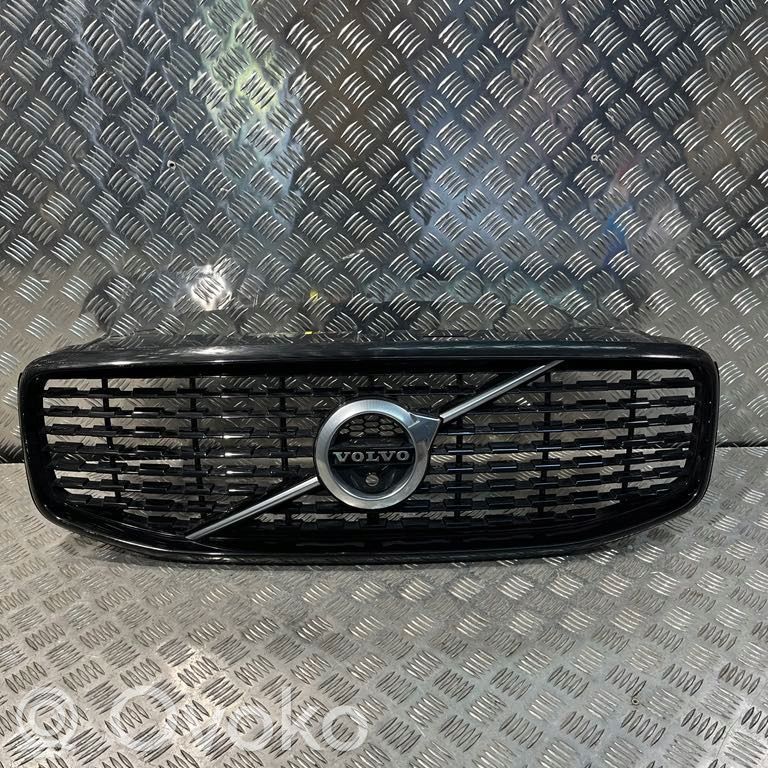 Volvo XC60 Grilă radiator față 