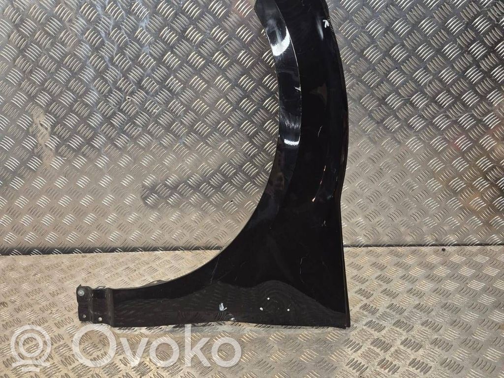 Volvo EX30 Sparnas 