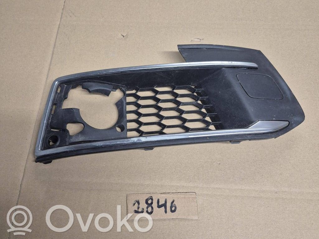 Audi Q7 4M Front bumper lower grill 