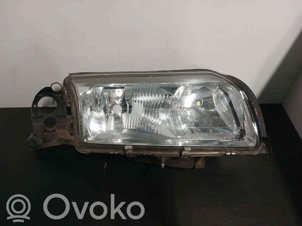 Volvo S80 Headlight/headlamp 