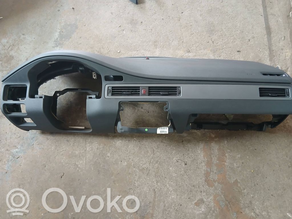 Volvo XC70 Panelė 