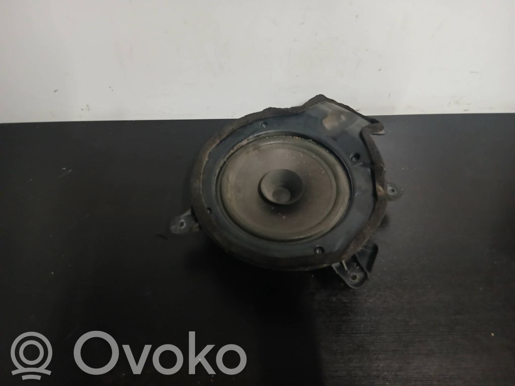 Volvo S60 Altavoz de la puerta delantera 