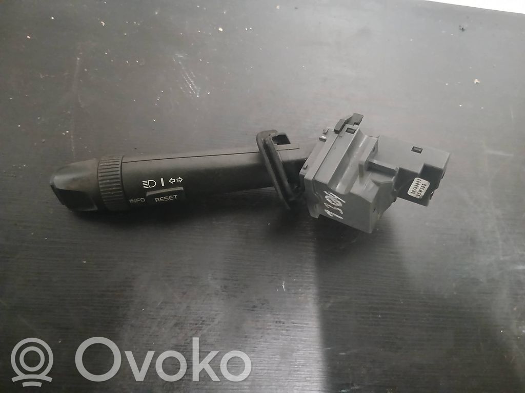 Volvo S60 Wiper turn signal indicator stalk/switch 