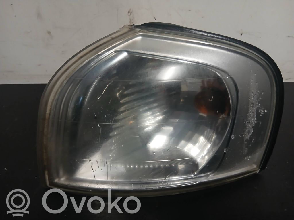 Volvo S80 Front indicator light 