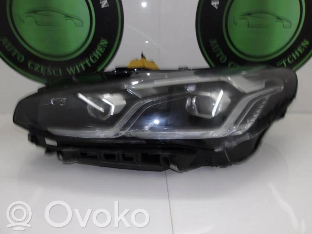 BMW 2 Active Tourer U06 Headlight/headlamp 