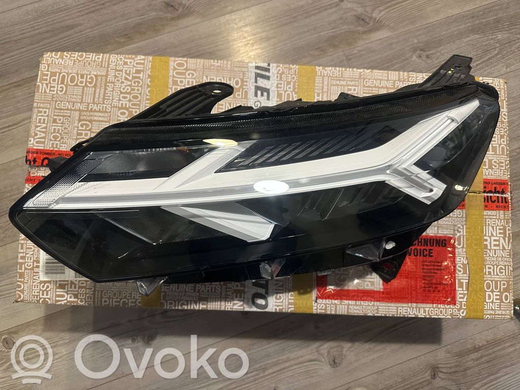 Dacia Jogger Lampa przednia 