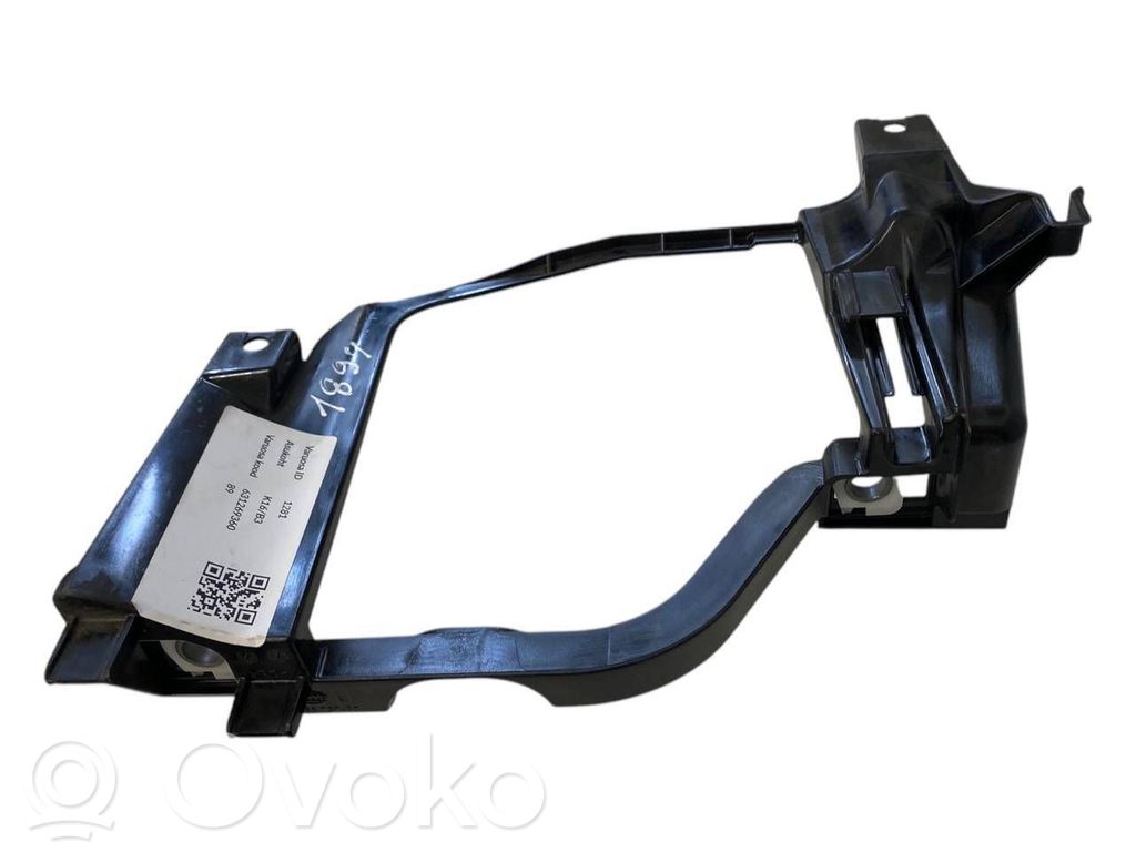 BMW 5 E60 E61 Headlight/headlamp mounting bracket 