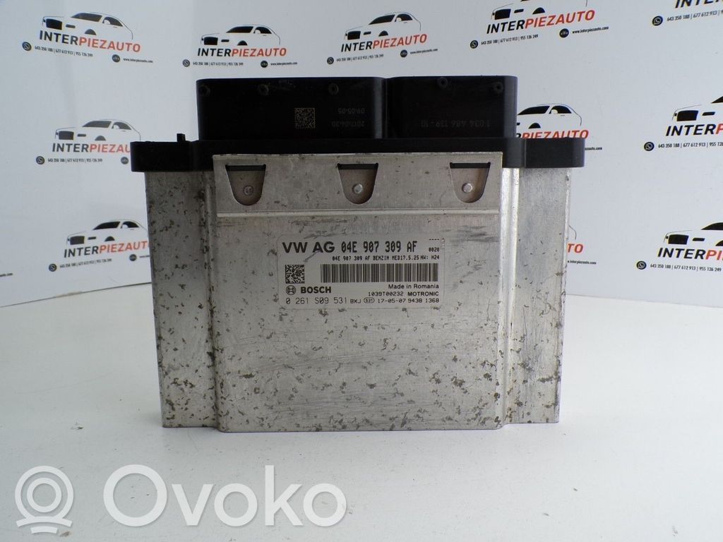 Volkswagen Golf VII Engine control unit/module 