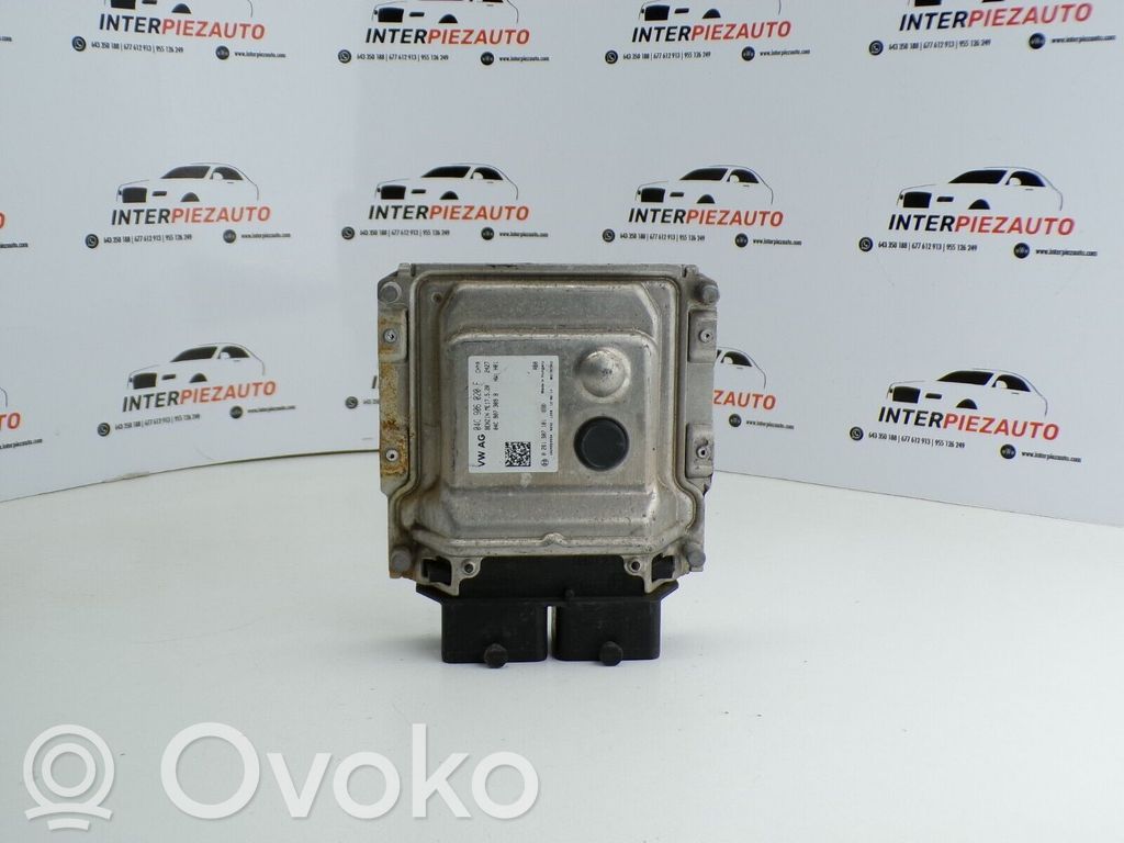 Engine control unit/module   04C906020F,04C907309B