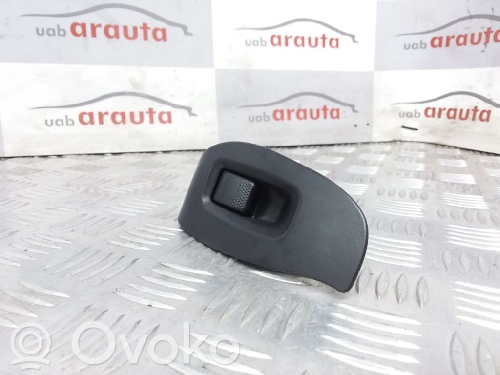 Subaru Legacy Electric window control switch 