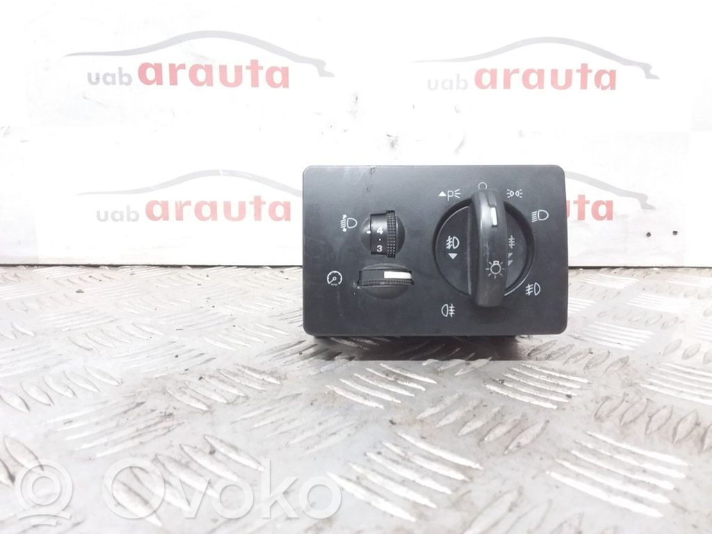 Ford Focus C-MAX Light switch 