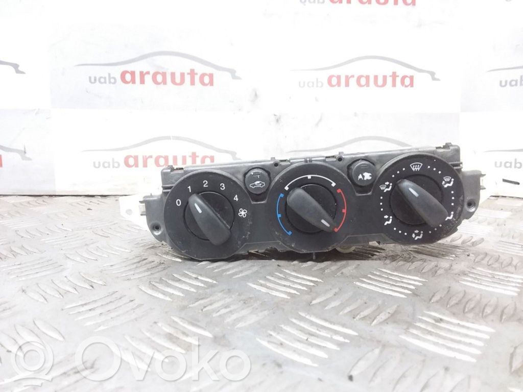 Ford Focus C-MAX Climate control unit 