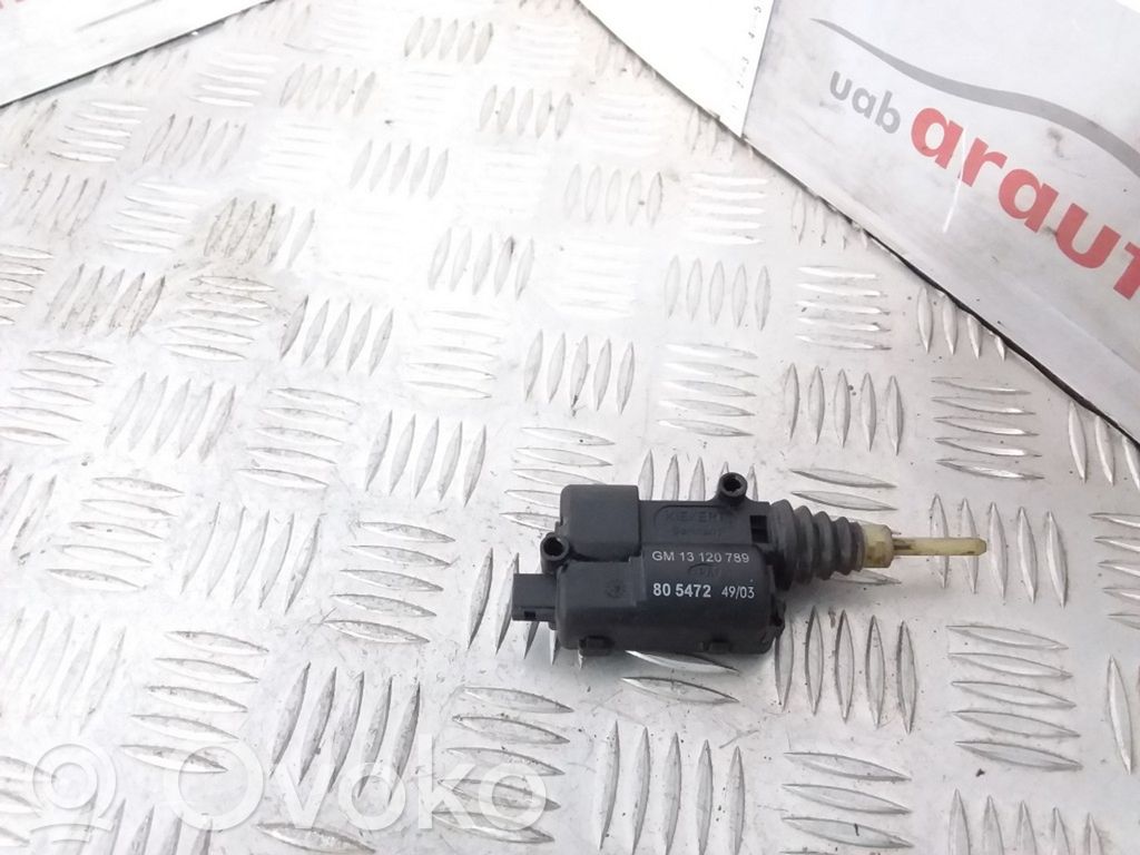 Opel Astra G Fuel tank cap lock 
