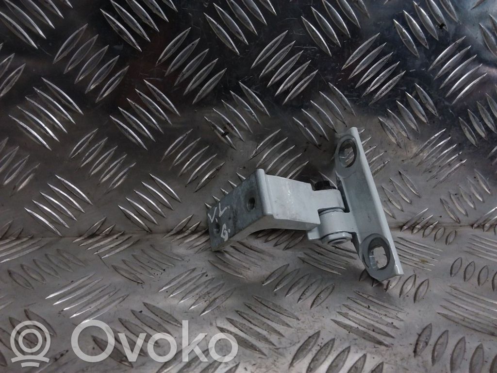 Volvo V60 Zawias górny drzwi tylnych 