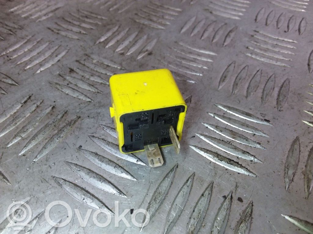 BMW 3 E36 Other relay 