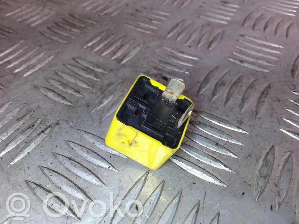 BMW 3 E36 Other relay 