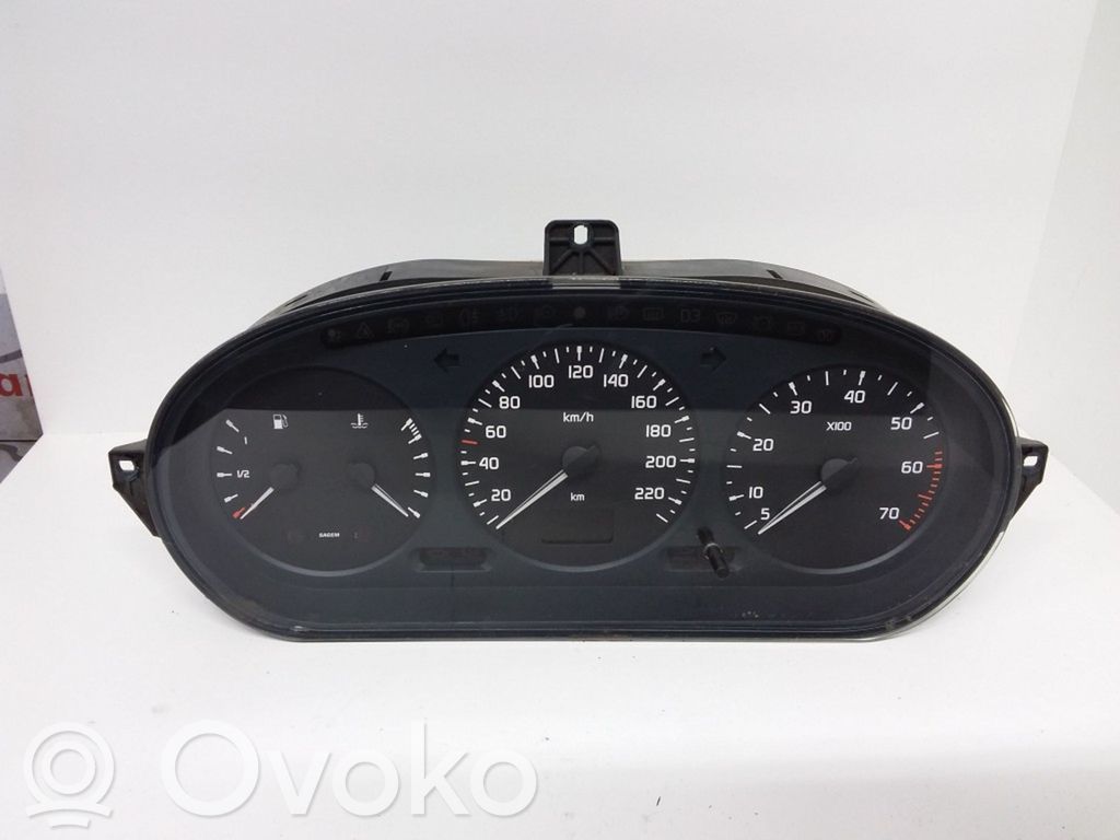 Renault Scenic I Geschwindigkeitsmesser Cockpit 