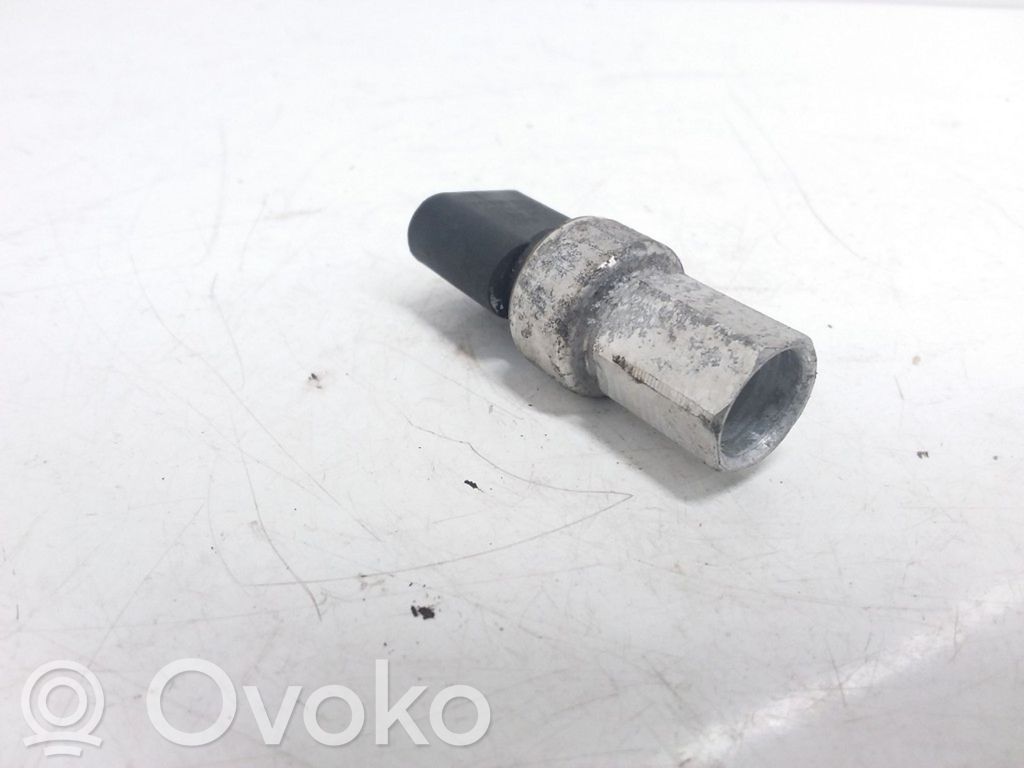 Volkswagen PASSAT B6 Czujnik ciśnienia klimatyzacji A/C 