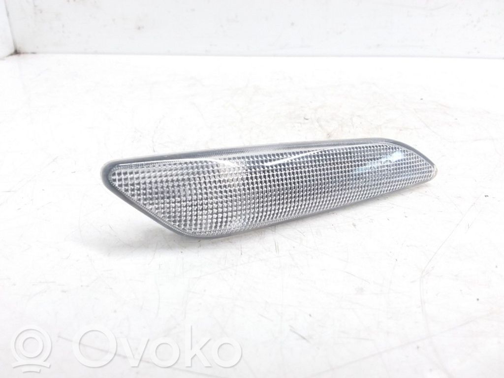 Peugeot 807 Seitenblinker 