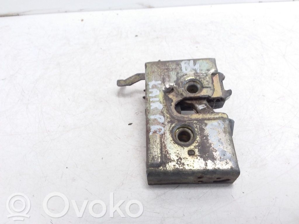 Volkswagen PASSAT B3 Front door lock 