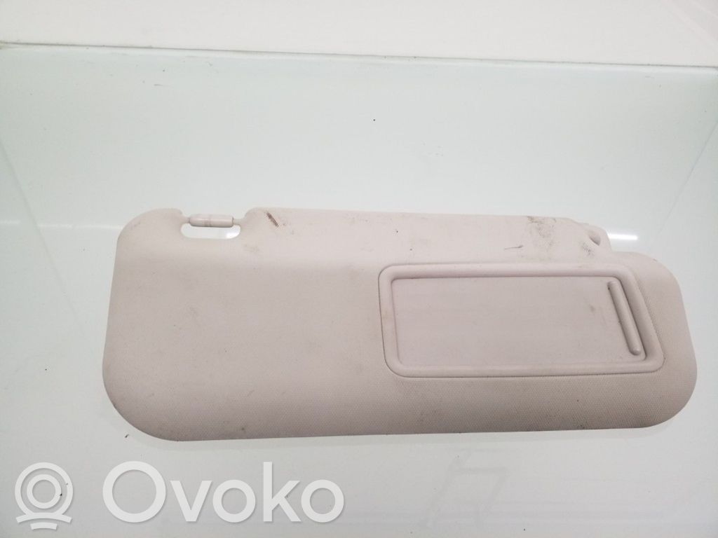 Sun visor