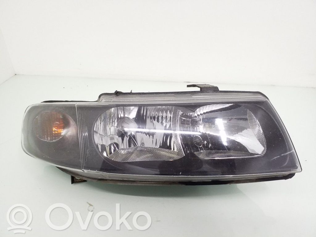 Seat Leon (1M) Headlight/headlamp 