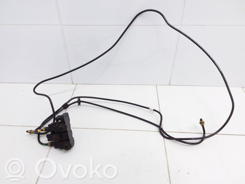 Land Rover Range Rover Sport L494 Air suspension valve block 