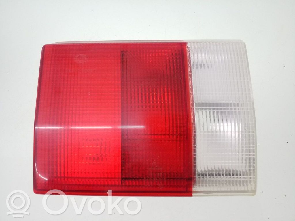 Audi 80 90 B3 Takaluukun takavalot 