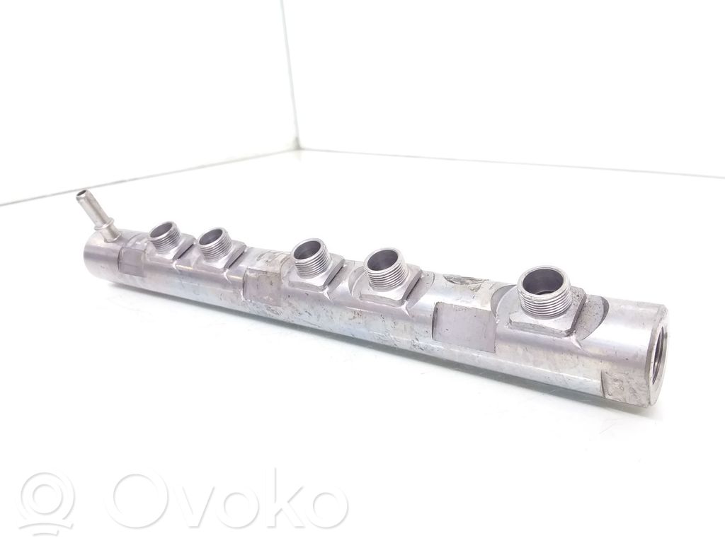 BMW 3 E90 E91 Fuel main line pipe 