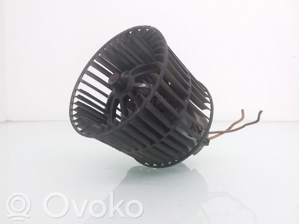 Opel Astra F Mazā radiatora ventilators 
