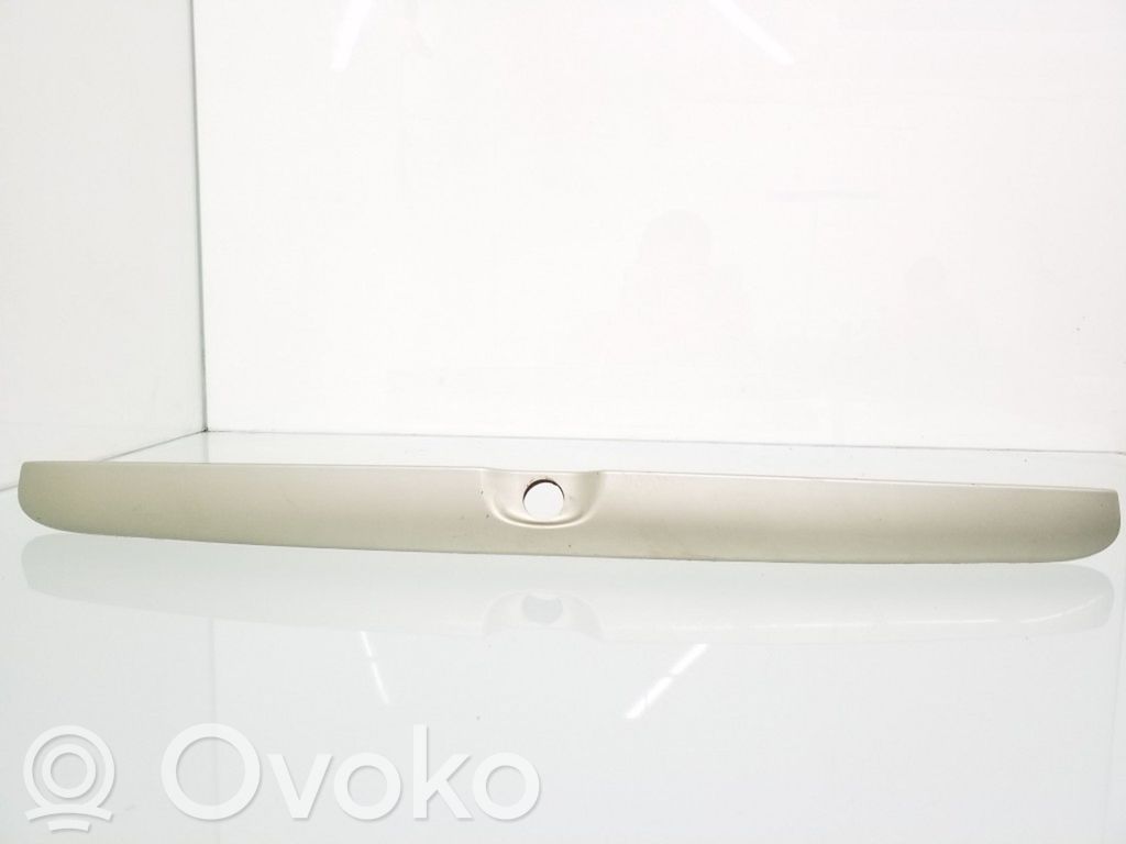Opel Vectra B Tailgate trim 
