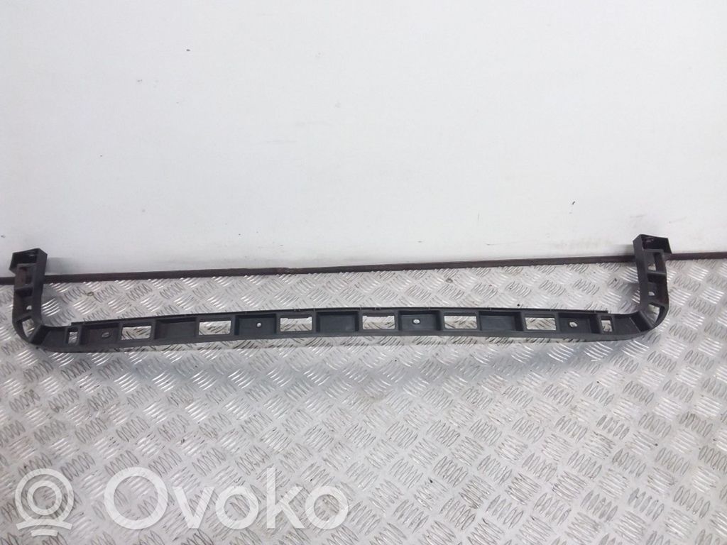 Volkswagen Touran I Uchwyt / Mocowanie zderzaka tylnego 