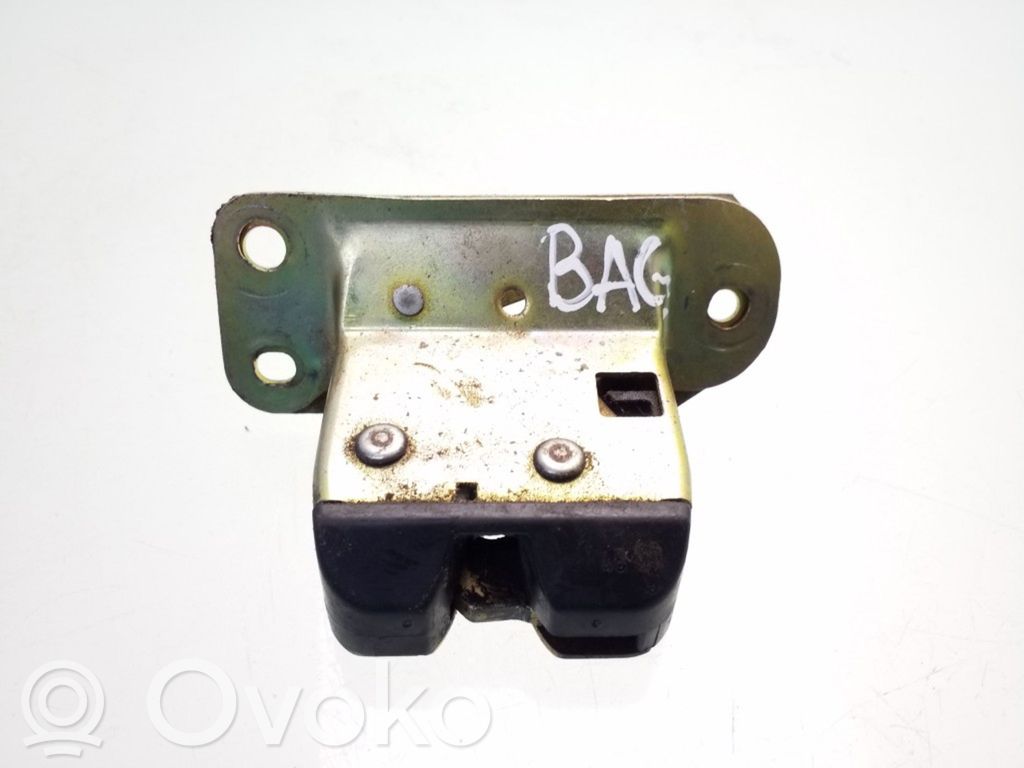 Tailgate/trunk/boot lock/catch/latch