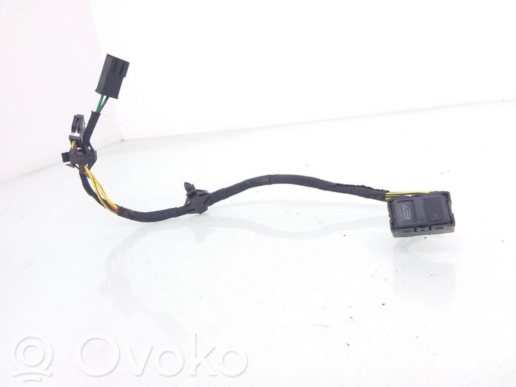 Audi A6 S6 C4 4A Electric window control switch 