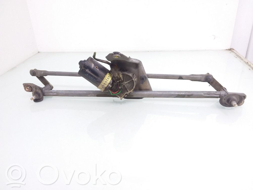 Volkswagen Golf III Mechanizm i silniczek wycieraczek szyby przedniej / czołowej 
