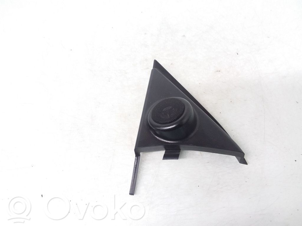 KIA Sorento Front door high frequency speaker 