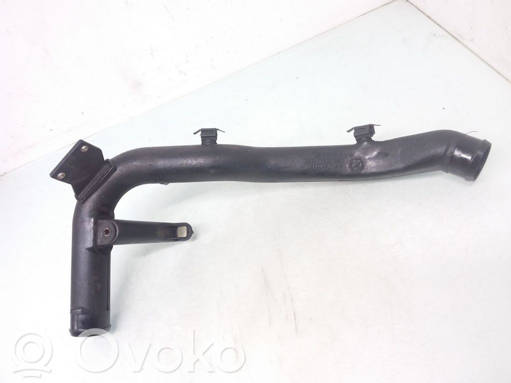 Audi A4 S4 B5 8D Interkūlera šļūtene (-es) / caurule (-es) 