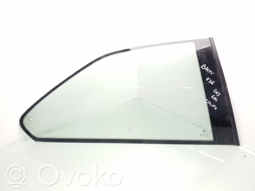 Vidrio lateral trasero