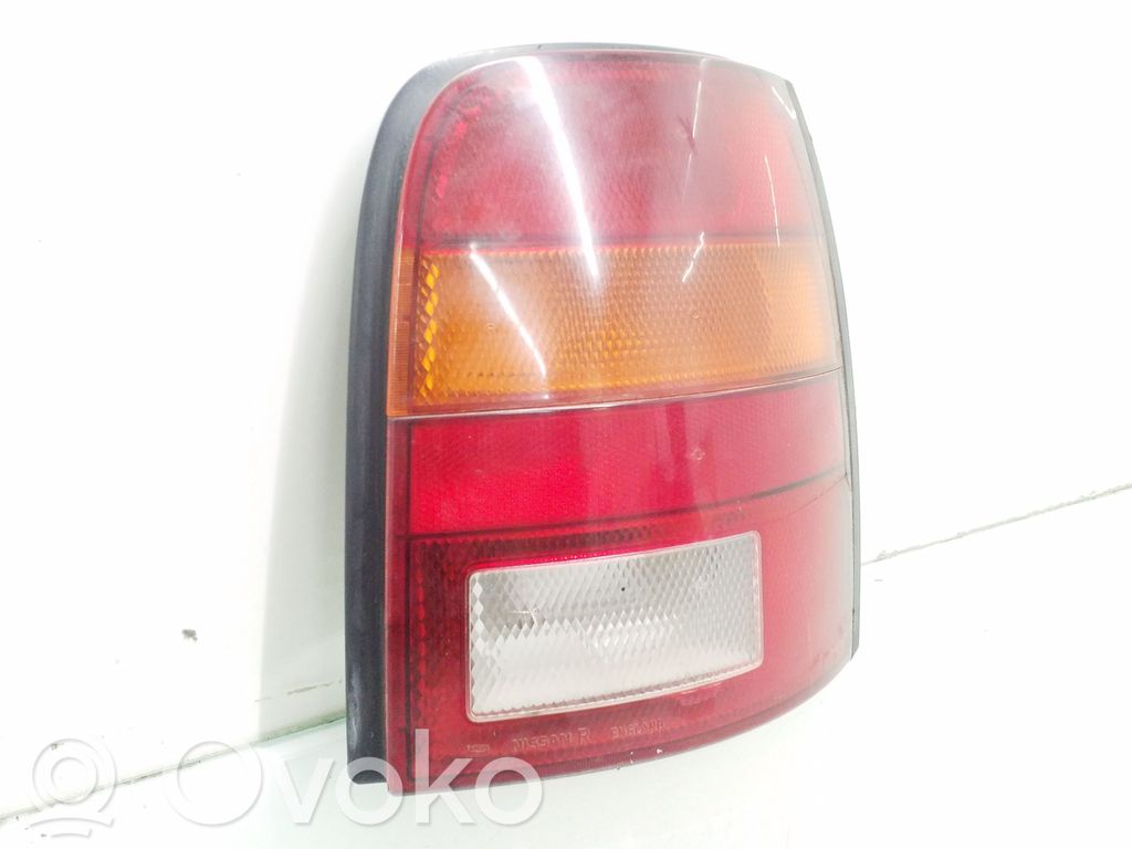 Nissan Micra Galinis žibintas kėbule 