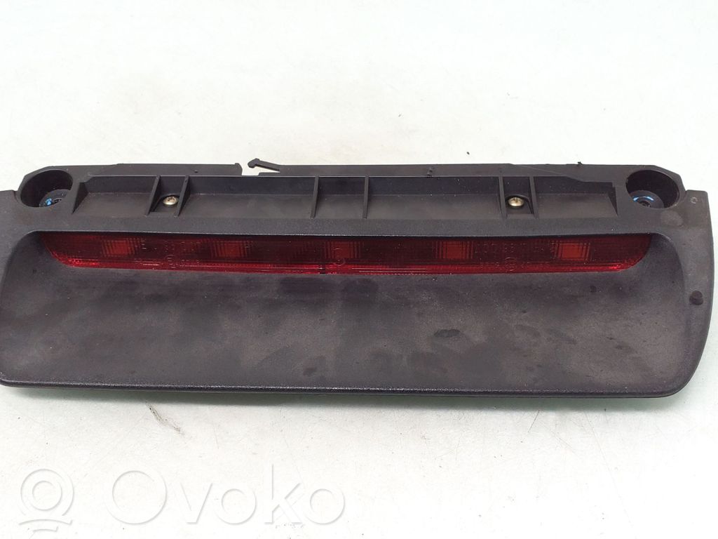 Citroen C5 Third/center stoplight 