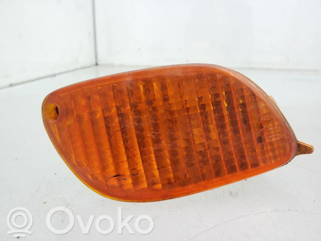Ford Focus Front indicator light 
