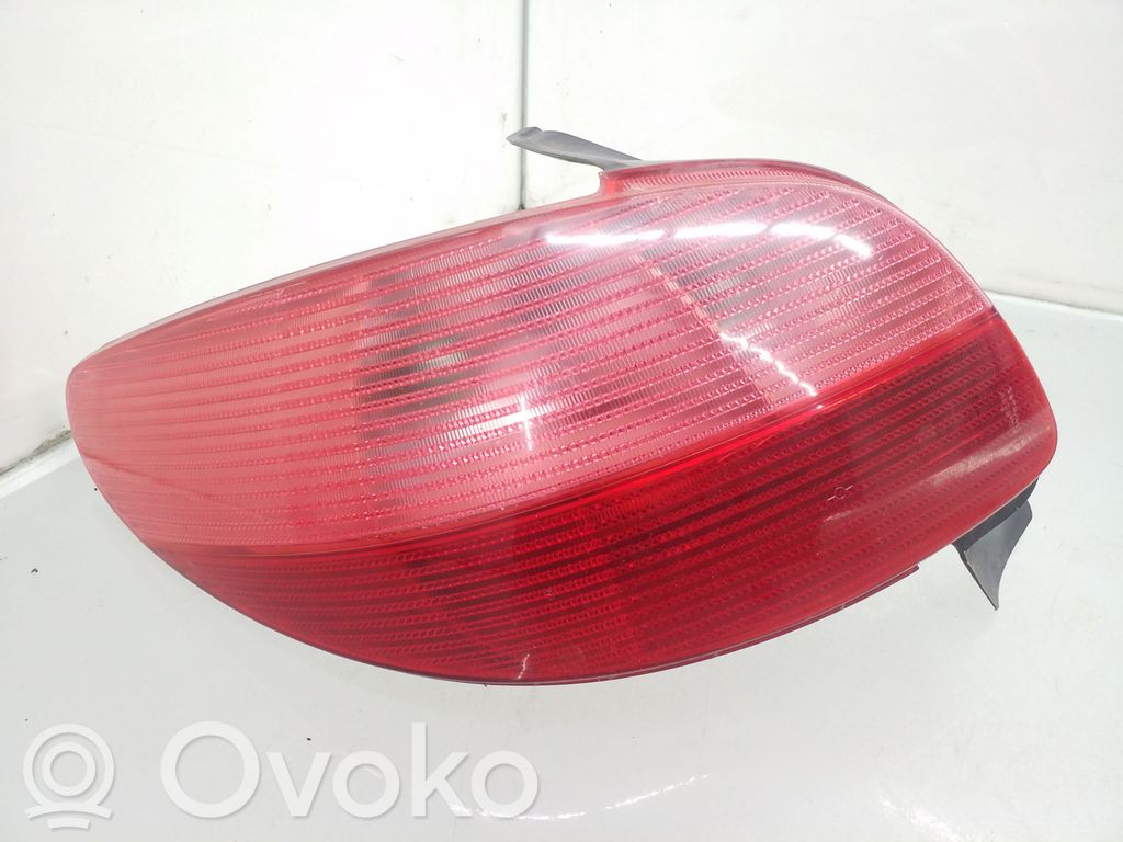 Peugeot 206 Rear/tail lights 