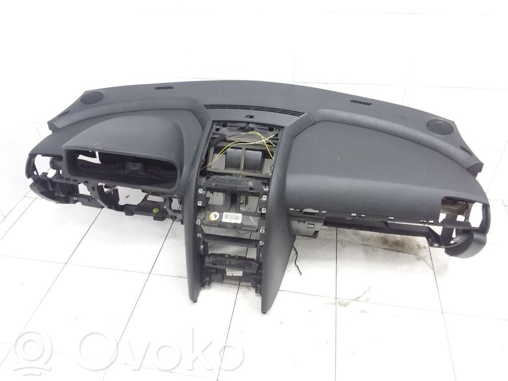 Peugeot 407 Panel de instrumentos 