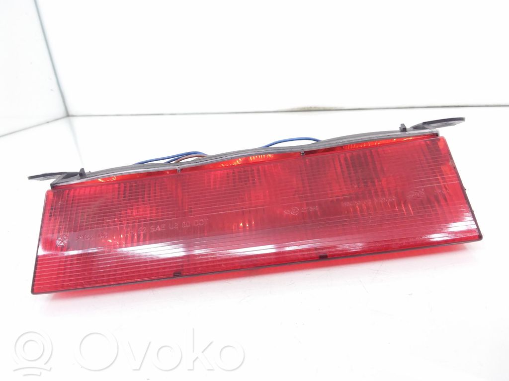 Chrysler PT Cruiser Third/center stoplight 