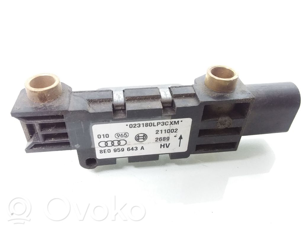 Audi A6 S6 C5 4B Sensore d’urto/d'impatto apertura airbag 