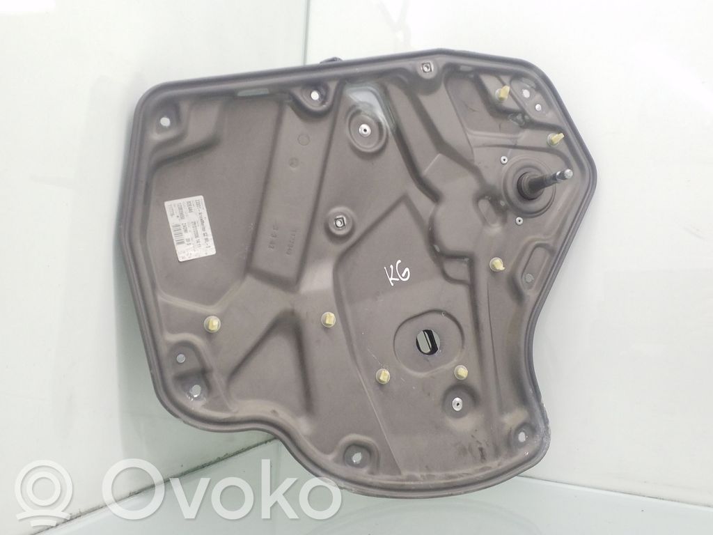 Skoda Octavia Mk2 (1Z) Ręczny podnośnik szyby drzwi tylnych 
