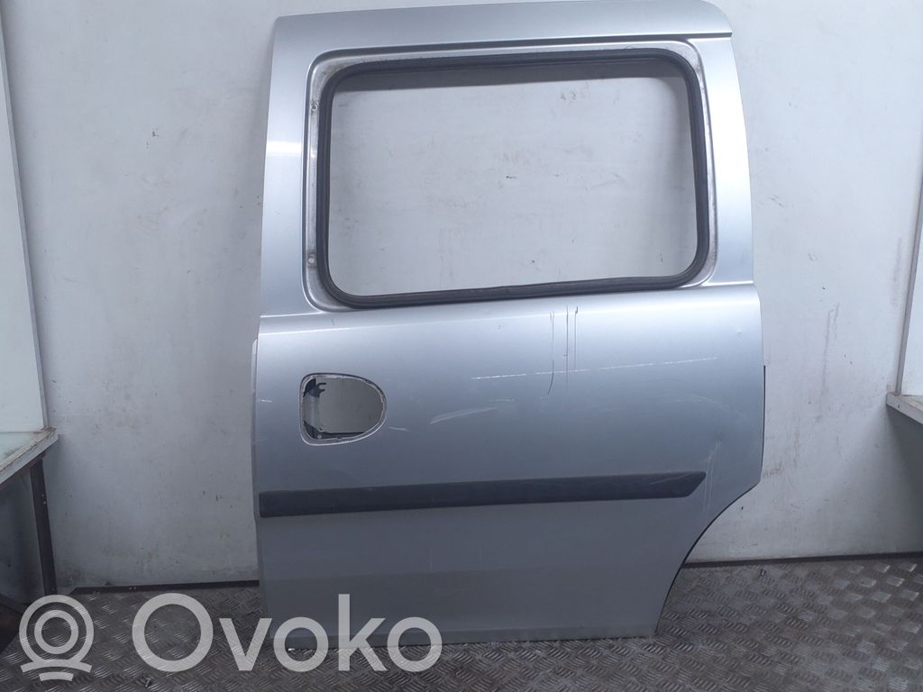 Side sliding door