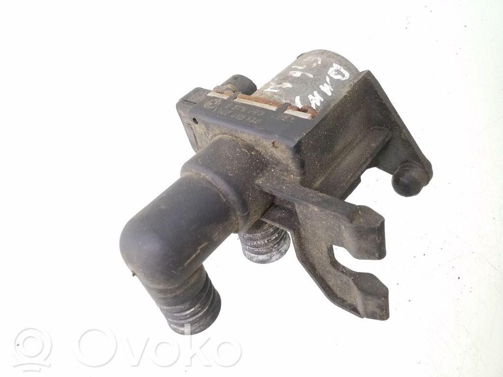 BMW 3 E36 Zawór sterujący płynu chłodzącego 