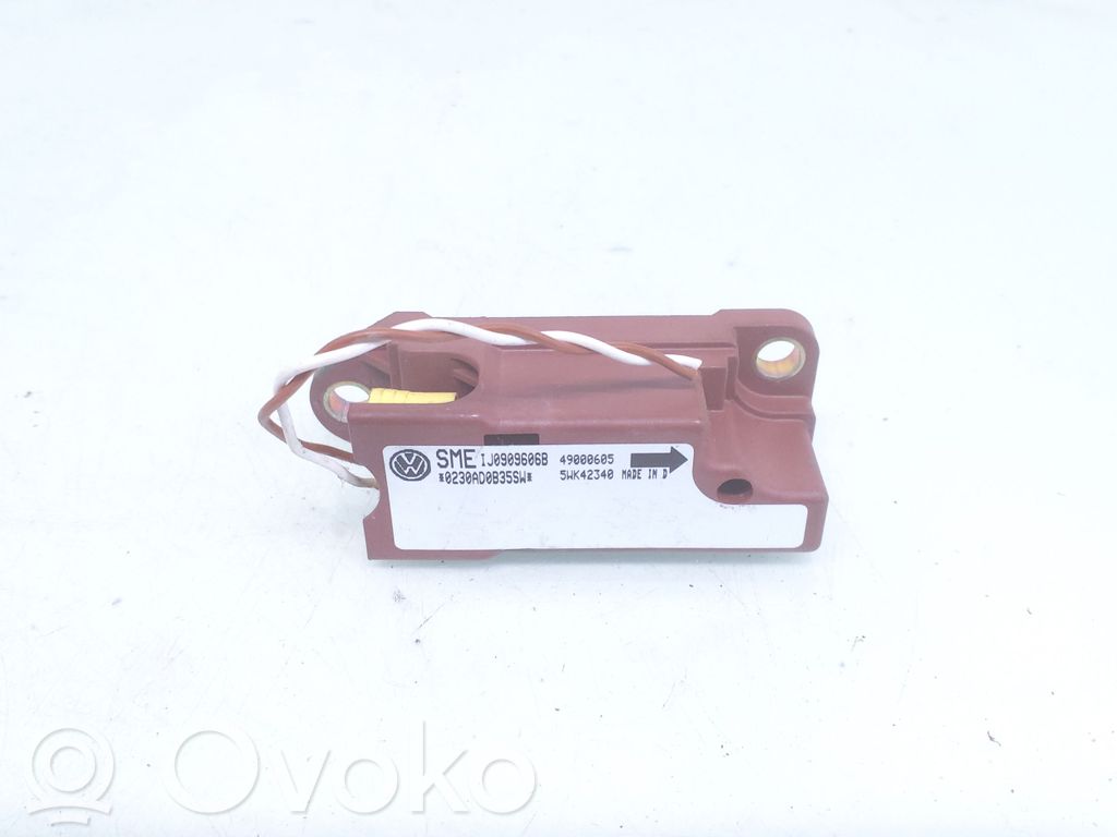 Czujnik uderzenia Airbag   1J0909606B,49000605,0230AD0B35SW