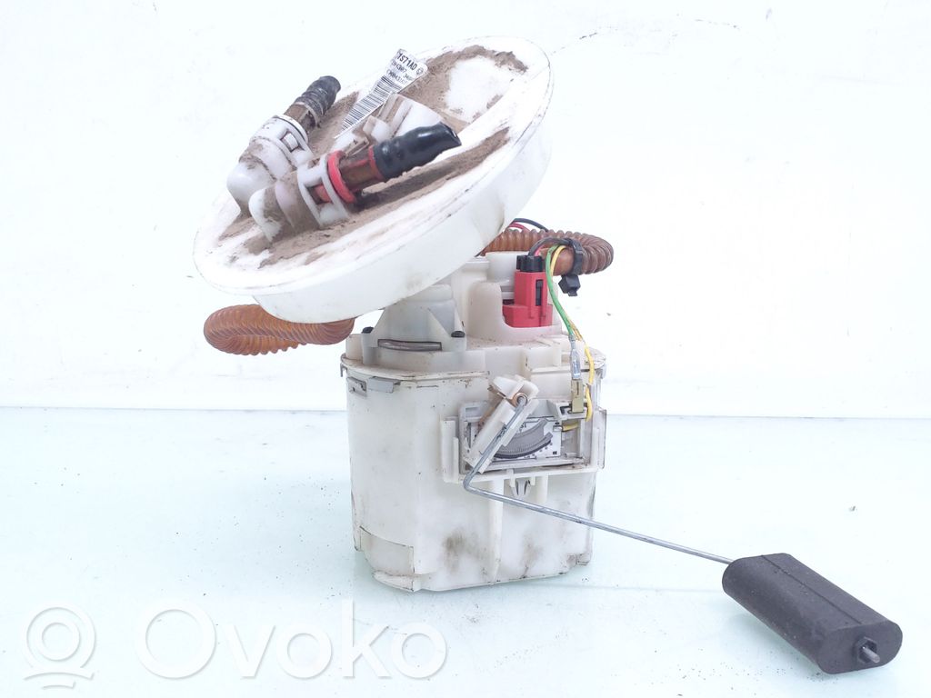 Ford Mondeo Mk III Bomba interna de combustible 
